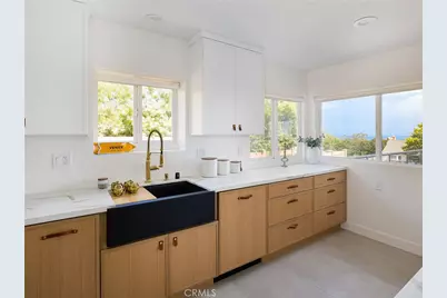 320 Calle Mayor, Redondo Beach, CA 90277 - Photo 9