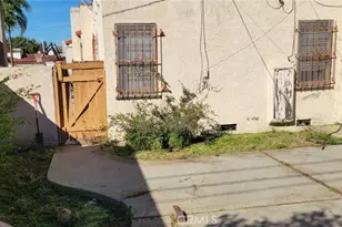 3500 W 78th St, Inglewood, CA 90305 - Photo 3