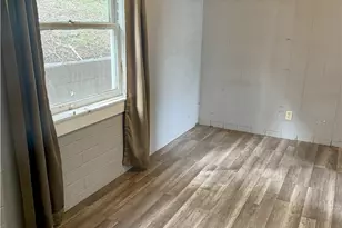 197 Western Dr, Cedar Glen, CA 92321 - Photo 9