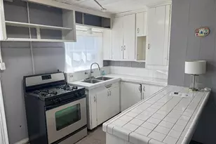 197 Western Dr, Cedar Glen, CA 92321 - Photo 7