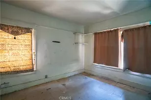 1619 S St Andrews Pl, Los Angeles, CA 90019 - Photo 17