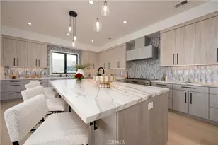 461 NW Chabela Dr, Manhattan Beach, CA 90266 - Photo 21