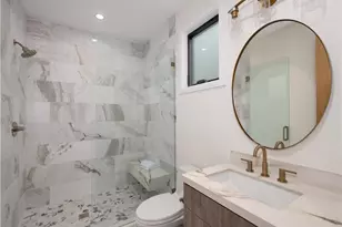 461 NW Chabela Dr, Manhattan Beach, CA 90266 - Photo 7