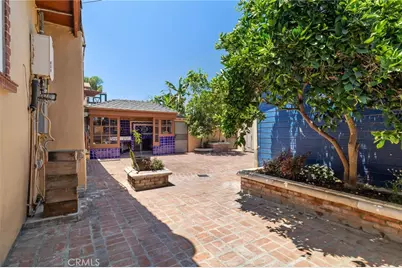 1729 W 51st Place, Los Angeles, CA 90062 - Photo 39