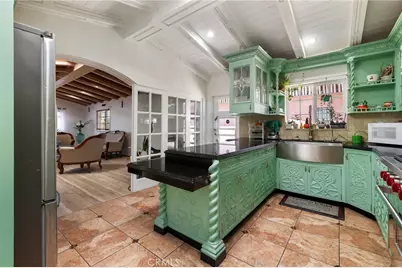 1729 W 51st Place, Los Angeles, CA 90062 - Photo 17