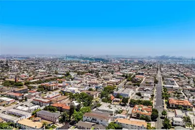 935 W 10th St, San Pedro, CA 90731 - Photo 7