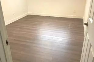 1110 W 10th St, San Pedro, CA 90731 - Photo 9