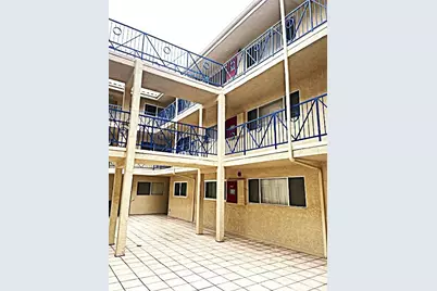 1110 W 10th Street #105, San Pedro, CA 90731 - Photo 21