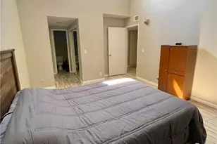 8020 Langdon Ave, Van Nuys, CA 91406 - Photo 11