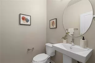 12913 Mission Ave, Hawthorne, CA 90250 - Photo 9