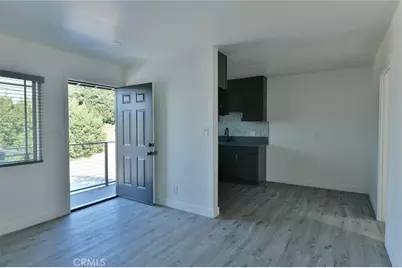 6221 Corona Avenue, Bell Gardens, CA 90201 - Photo 9