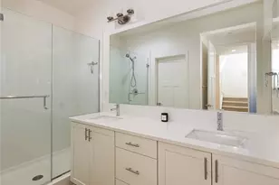 574 E Imperial Ave, El Segundo, CA 90245 - Photo 11