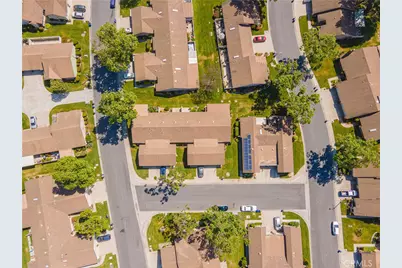 17306 Village 17, Camarillo, CA 93012 - Photo 31