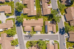 17306 Village 17, Camarillo, CA 93012 - Photo 31