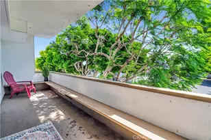 8710 Delgany Ave, Playa del Rey, CA 90293 - Photo 17