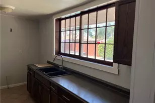 609 S Buena Vista St, Hemet, CA 92543 - Photo 11