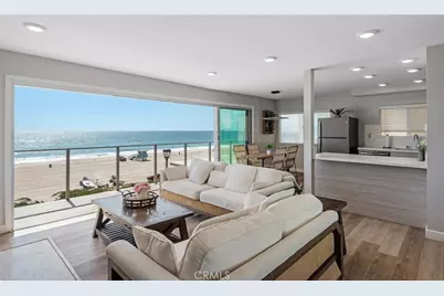 2208 The Strand, Manhattan Beach, CA 90266 - Photo 13