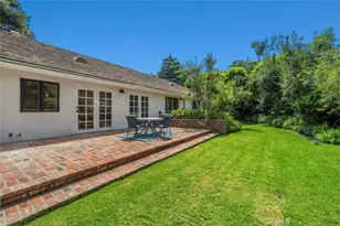 17481 Tramonto Dr, Pacific Palisades, CA 90272 - Photo 45