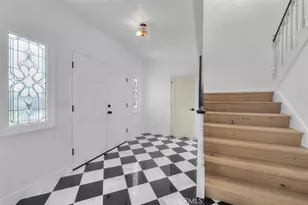 17481 Tramonto Dr, Pacific Palisades, CA 90272 - Photo 7