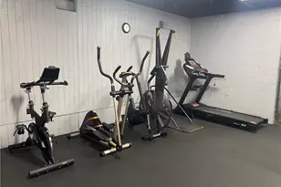 8105 Redlands St, Playa del Rey, CA 90293 - Photo 41