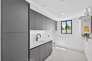 1011 S Prospect Ave, Redondo Beach, CA 90277 - Photo 13