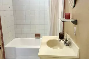 4703 W 118th St, Hawthorne, CA 90250 - Photo 9