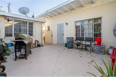 4487 W 131st Street, Hawthorne, CA 90250 - Photo 11