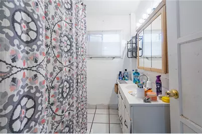 4487 W 131st Street, Hawthorne, CA 90250 - Photo 9