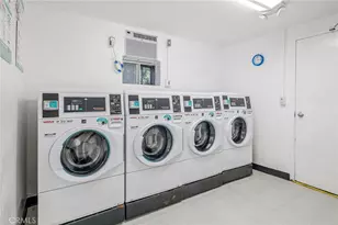 3604 W Estates Ln, Rolling Hills Estates, CA 90274 - Photo 39