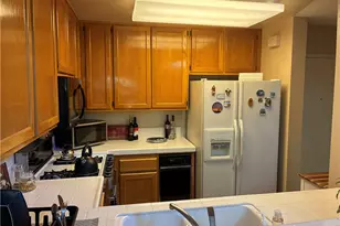 1360 W Capitol Dr, San Pedro, CA 90732 - Photo 15