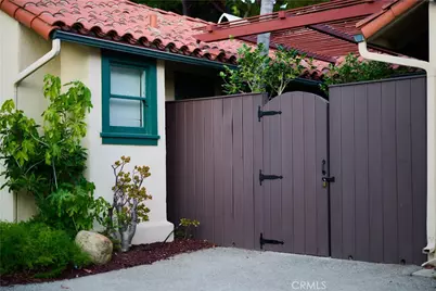 103 E Micheltorena Street, Santa Barbara, CA 93101 - Photo 5