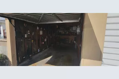 9525 Bowman Avenue, South Gate, CA 90280 - Photo 21