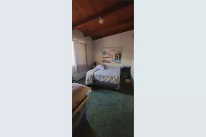 9525 Bowman Avenue, South Gate, CA 90280 - Photo 13