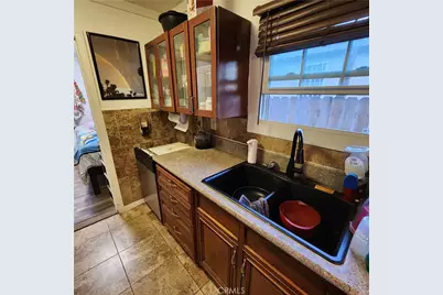 125 E 68th Way, Long Beach, CA 90805 - Photo 5