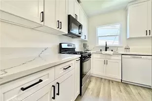 2011 S Shenandoah St, Los Angeles, CA 90034 - Photo 25