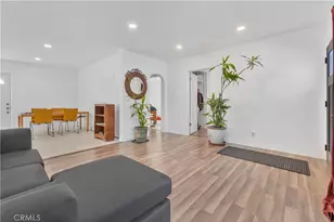 6922 Eton Ave, Canoga Park, CA 91303 - Photo 9