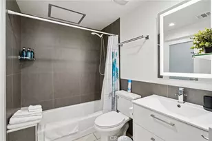 939 S Broadway, Los Angeles, CA 90015 - Photo 23