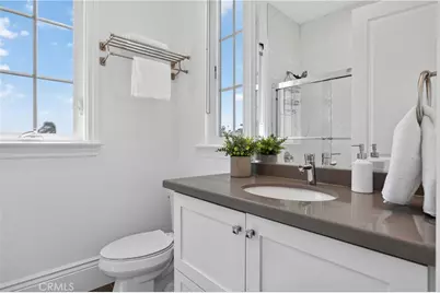 8056 Kentwood Avenue, Los Angeles, CA 90045 - Photo 45