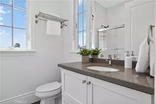 8056 Kentwood Ave, Los Angeles, CA 90045 - Photo 45