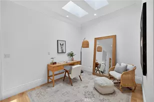 8056 Kentwood Ave, Los Angeles, CA 90045 - Photo 33