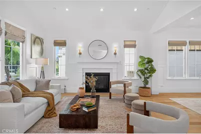 8056 Kentwood Avenue, Los Angeles, CA 90045 - Photo 19