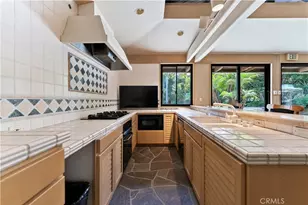 1117 Granville Dr, Newport Beach, CA 92660 - Photo 43