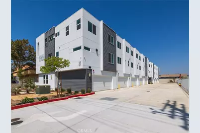 121 E 223rd Street #1, Carson, CA 90745 - Photo 31