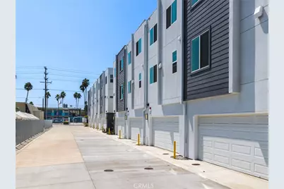 121 E 223rd Street #1, Carson, CA 90745 - Photo 29