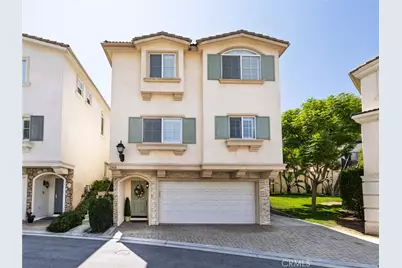 1438 Elin Point Drive, El Segundo, CA 90245 - Photo 1