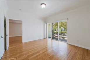 3061 W 12th Pl, Los Angeles, CA 90006 - Photo 21