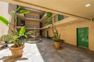 3061 W 12th Pl, Los Angeles, CA 90006 - Photo 9