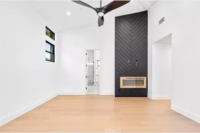 110 S Irena Avenue #A, Redondo Beach, CA 90277 - Photo 17