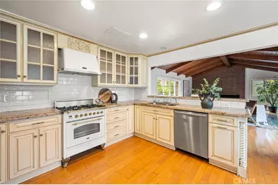 3569 Kelton Avenue, Los Angeles, CA 90034 - Photo 9