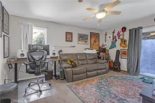 20906 Almazan, Woodland Hills, CA 91364 - Photo 29